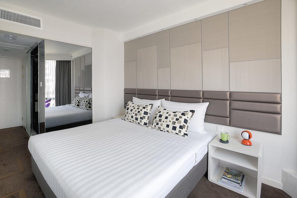Stanford Hotel